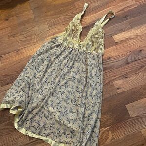 Floral  Y2K coquette Lace Chemise yellow and Blue